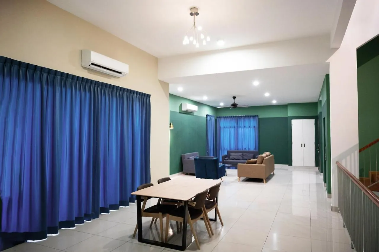 Desa Hill Eco Villa 12 By Vale Pine Kuala Lumpur